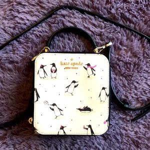 Kate Spade Daisy Vanity Penguin Crossbody